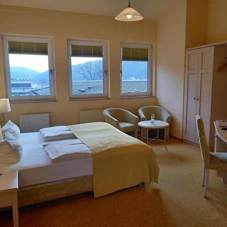 Parkhotel Bad Schandau Mit Spa Екстер'єр фото