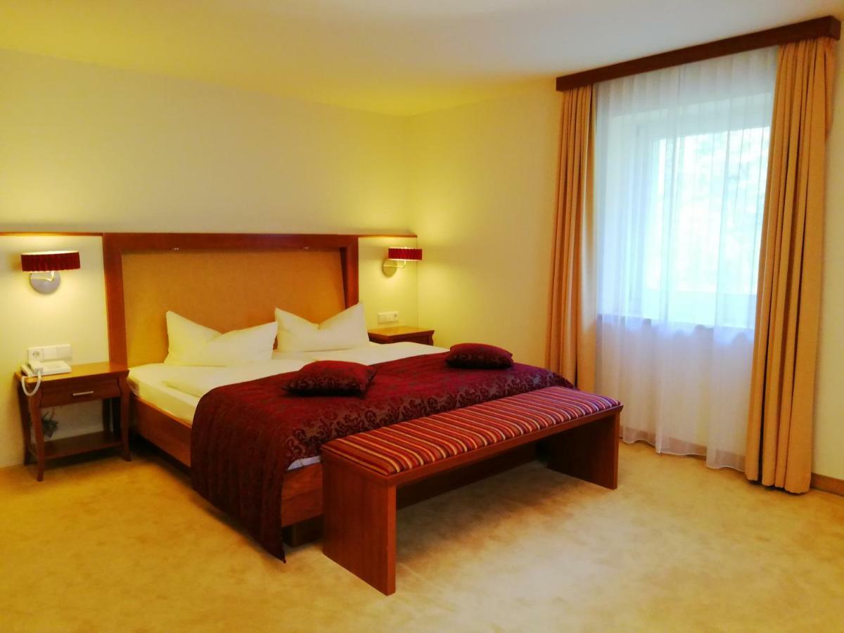 Parkhotel Bad Schandau Mit Spa Екстер'єр фото