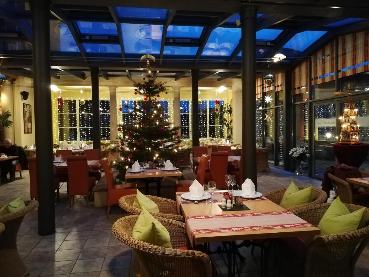 Parkhotel Bad Schandau Mit Spa Екстер'єр фото